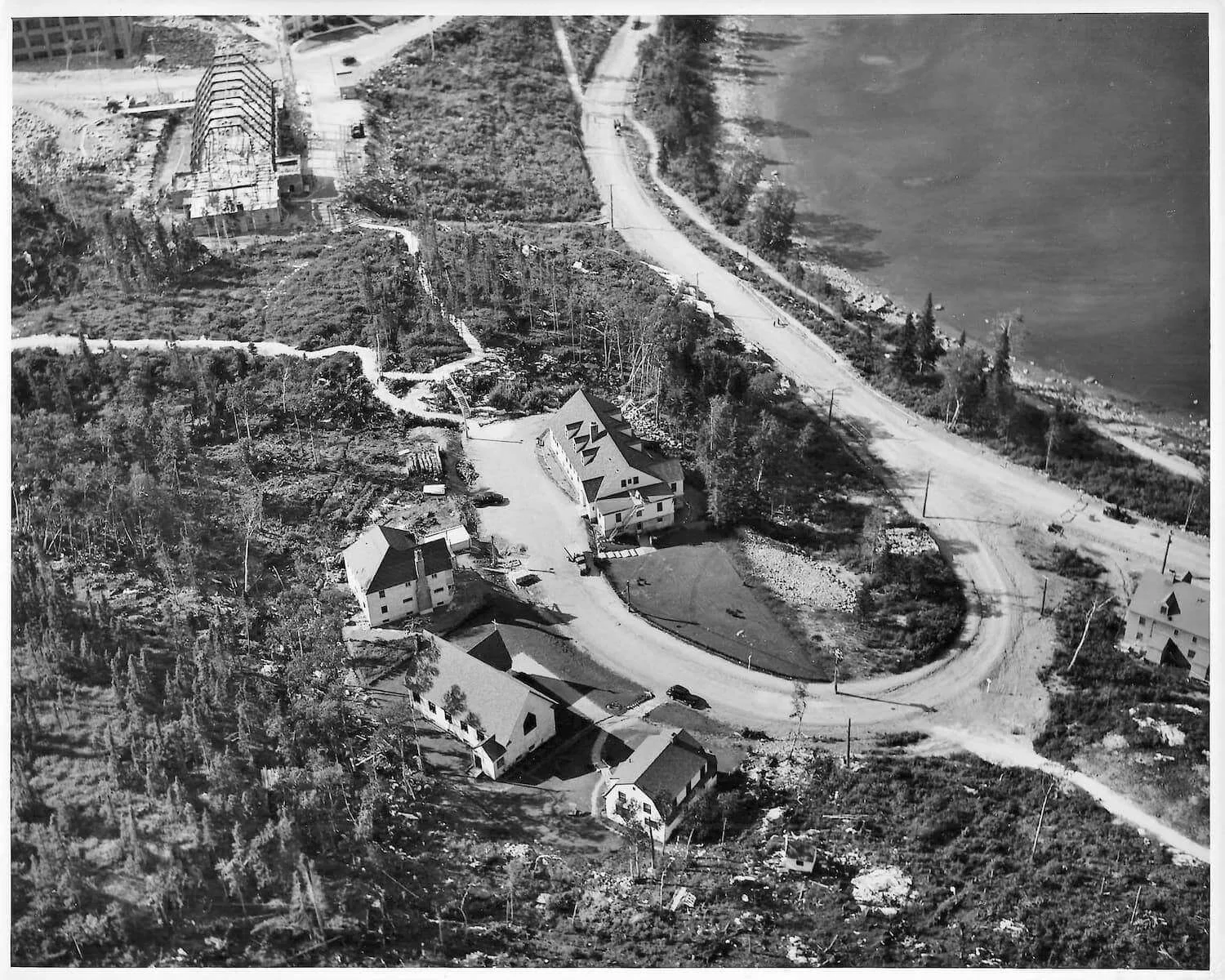 Vue aérienne de Baie-Comeau en 1939, photographie 10