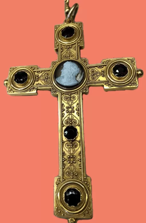 Anneau épiscopal de Mgr Labrie